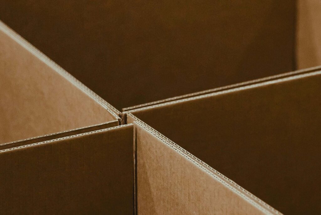 Nachhaltige Chemieverpackungen 3 Industrielle Verpackungsprozesse mit Fokus auf Präzision und gleichbleibende Qualität